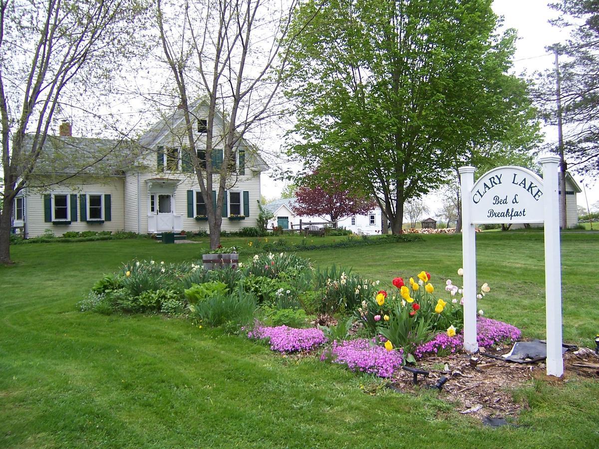Clary Lake Bed And Breakfast Jefferson Esterno foto